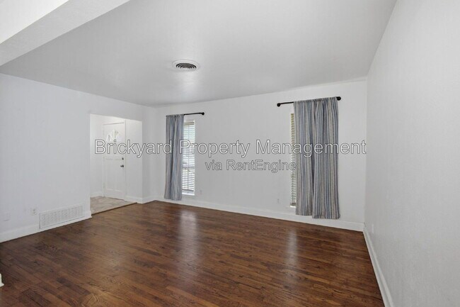 Building Photo - 4126 Justice Ln