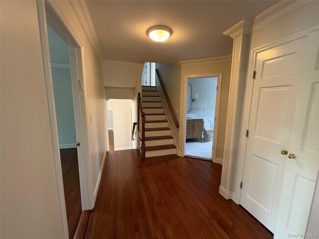 Building Photo - 177 Puritan Dr