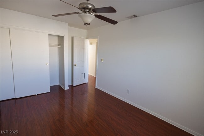 Building Photo - 7873 Laurelton Pl