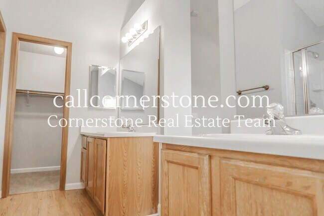 Building Photo - 6280 Dazzling Ct