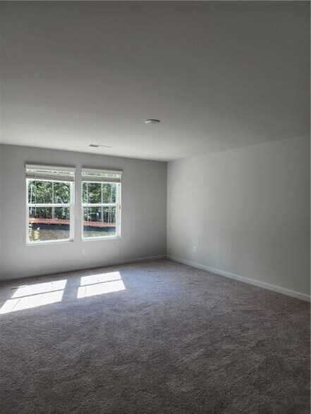 Building Photo - 5117 Union Heights Way
