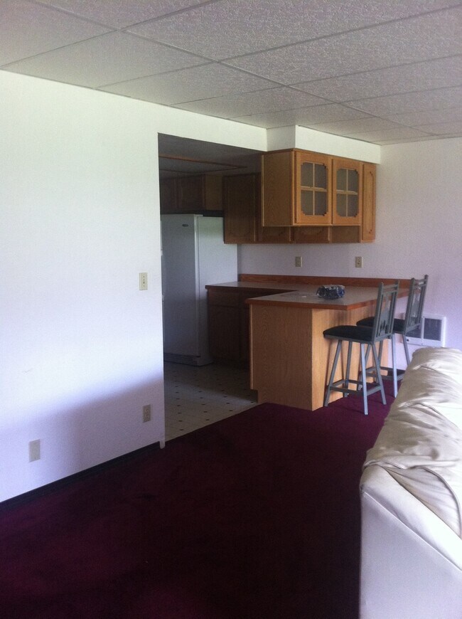 Building Photo - Spacious 2 br 1 ba Coulee Dam duplex