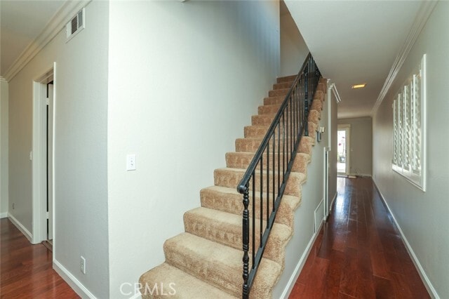 Building Photo - 15034 Gale Ave