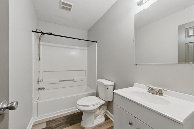 Building Photo - 2271 Sisk St NW