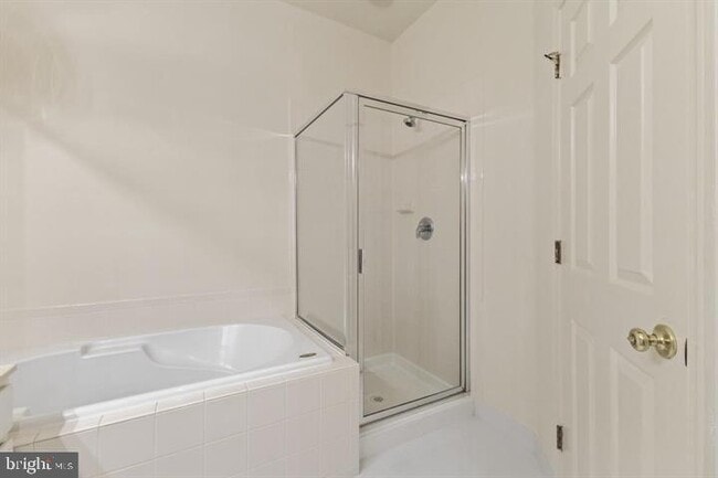 Building Photo - 46212 Walpole Terrace