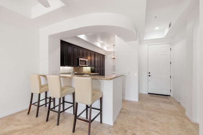 Building Photo - 2801 Via Calderia