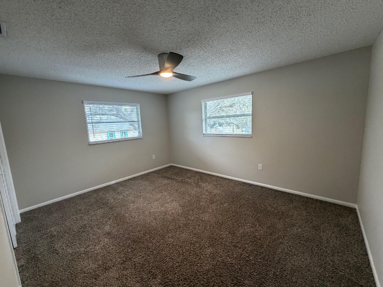 Building Photo - 460 Beltrees St