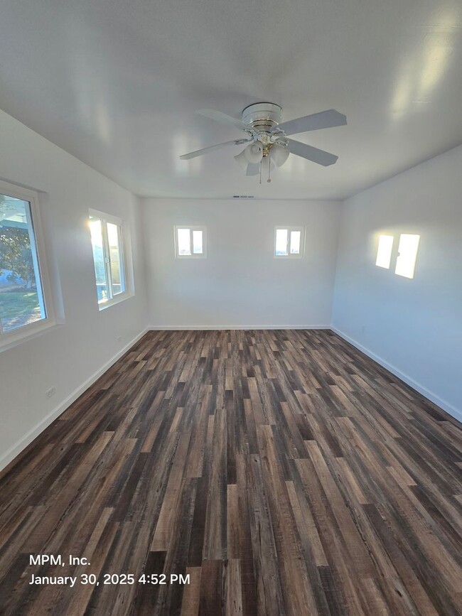 Building Photo - Newly remodeled 2 bedroom 1 bath on acreag...