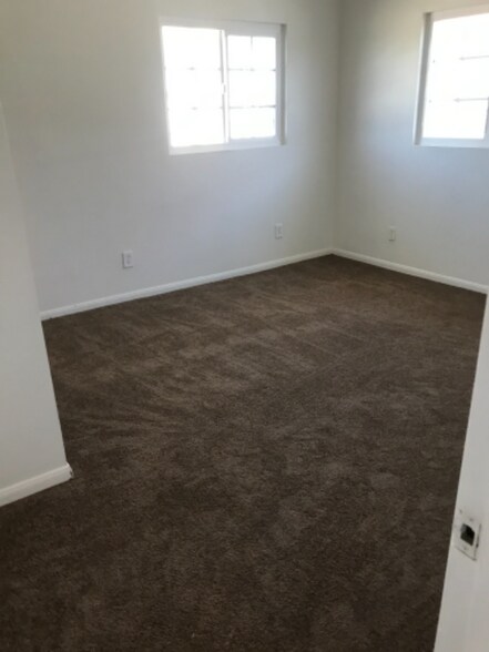 Building Photo - 26936 Prospect St