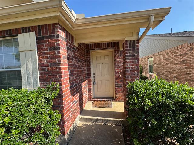 Building Photo - 8831 Holliday Ln