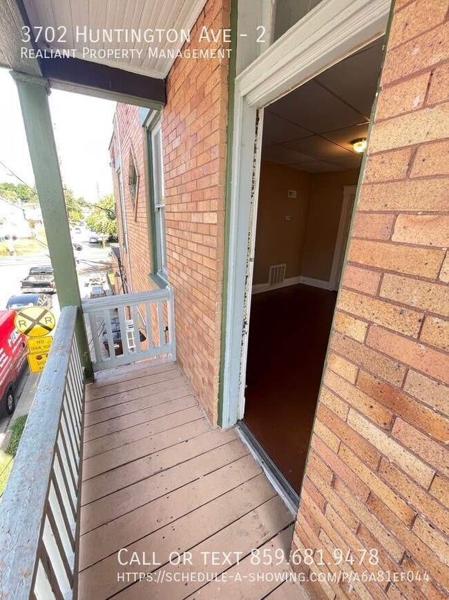 Building Photo - 3702 Huntington Ave