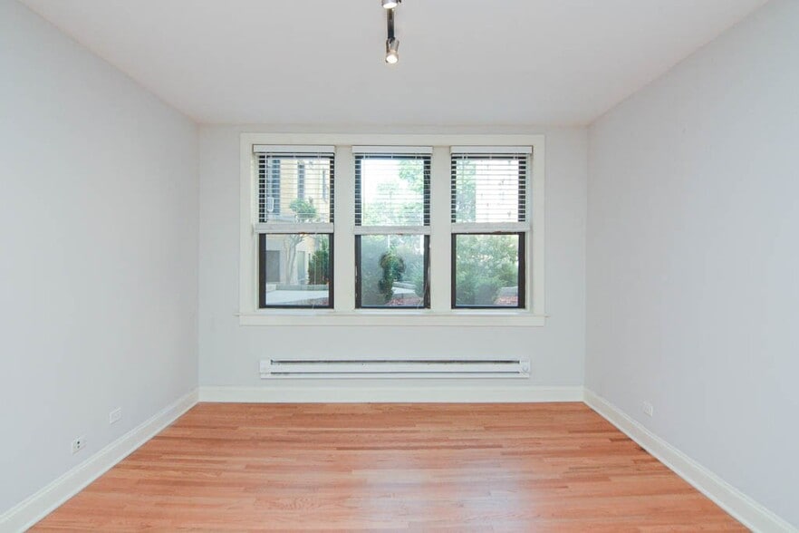 Building Photo - 2326 N Rockwell St