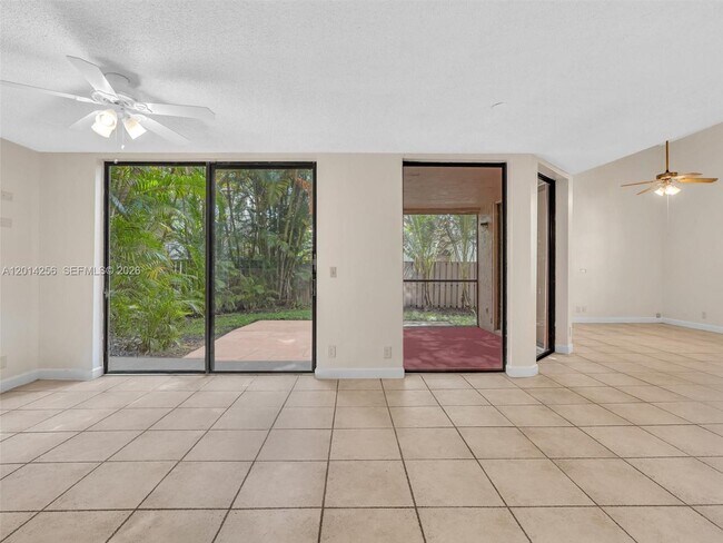 Building Photo - 10731 NW 16th Ct
