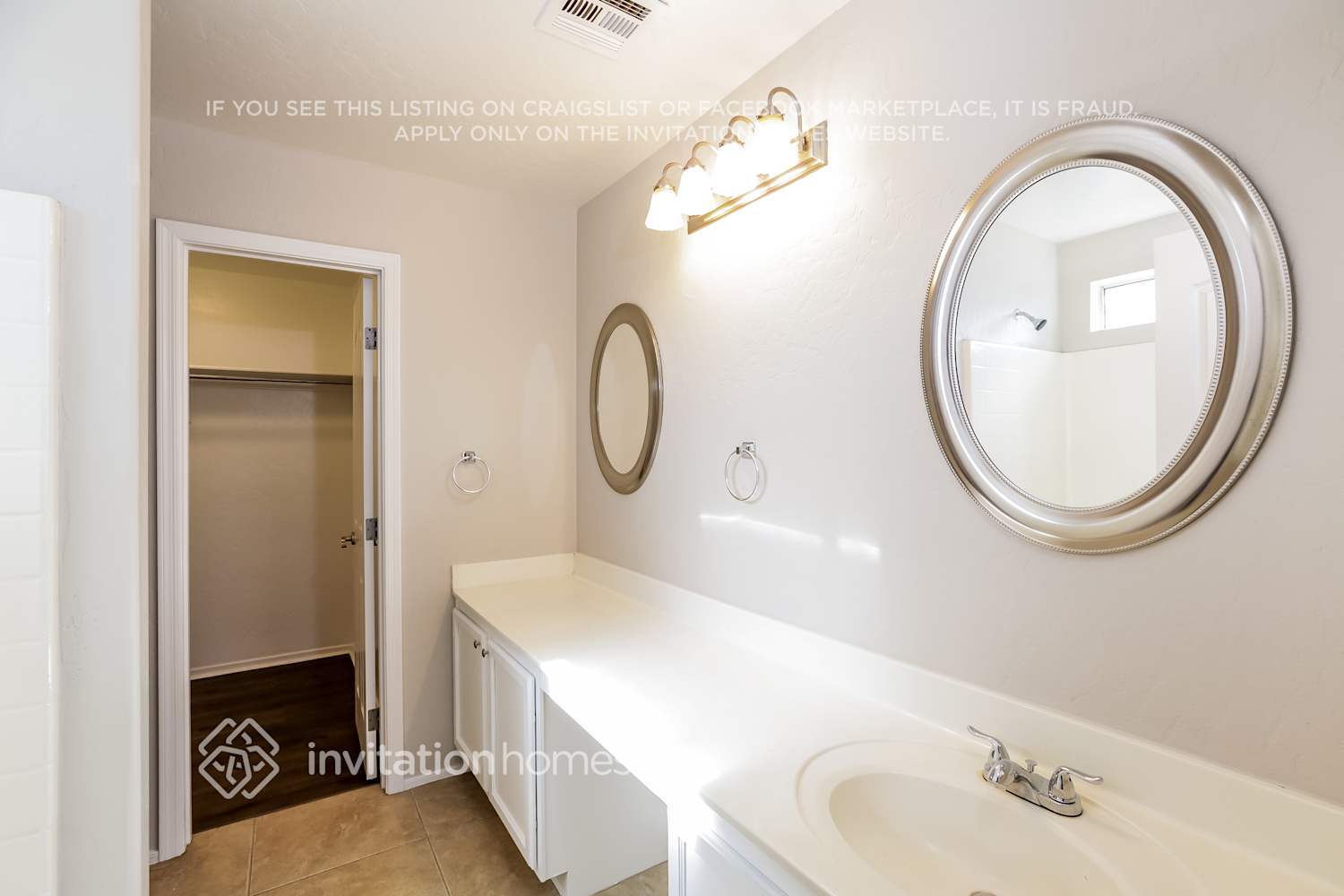 Building Photo - 6975 W Cactus Wren Dr