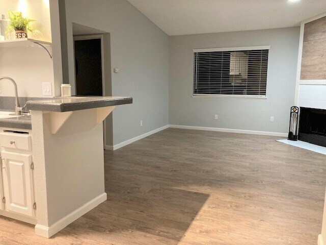 Open Living Space - Bancroft Apartment Homes