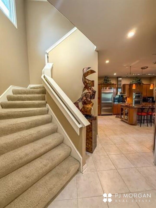 Building Photo - 1526 S 106th St