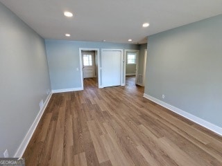 Building Photo - 5 S Zetterower Ave