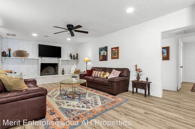 Building Photo - 4 br, 3 bath House - 4712 N 27TH AVE
