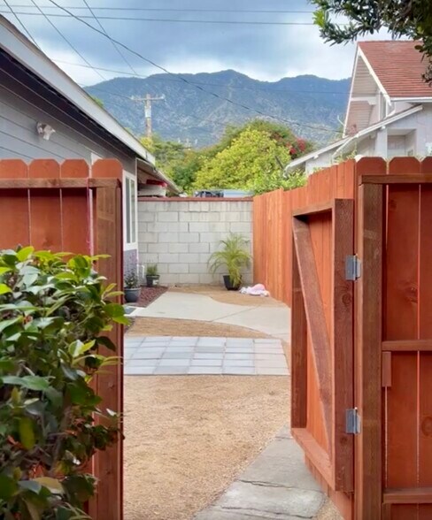 Building Photo - 159 N Canyon Blvd