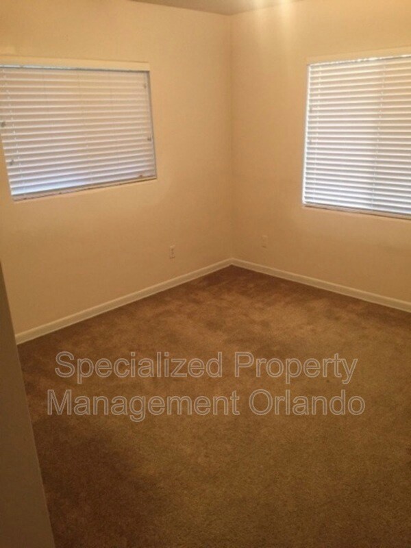 Building Photo - 623 Truesdell Ave