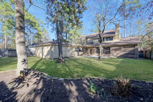 Building Photo - 23 Heathstone Pl