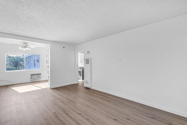 Building Photo - 6120 Radford Ave