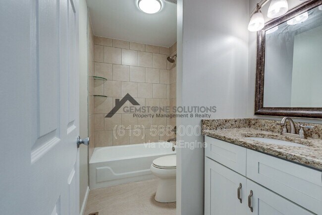 Building Photo - 5918 Stone Brook Dr