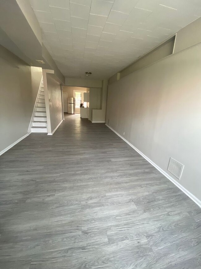 Building Photo - 351 Greenmount Ave