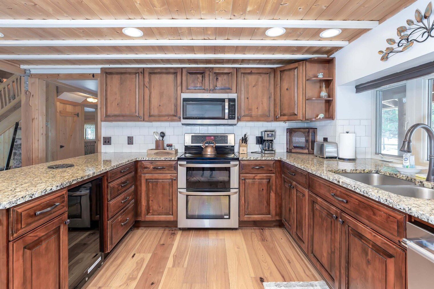 Building Photo - 55823 Wood Duck Dr