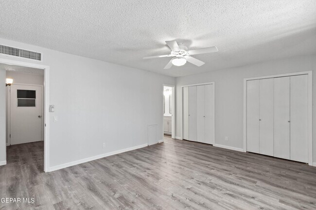 Building Photo - 200 S Maryland St