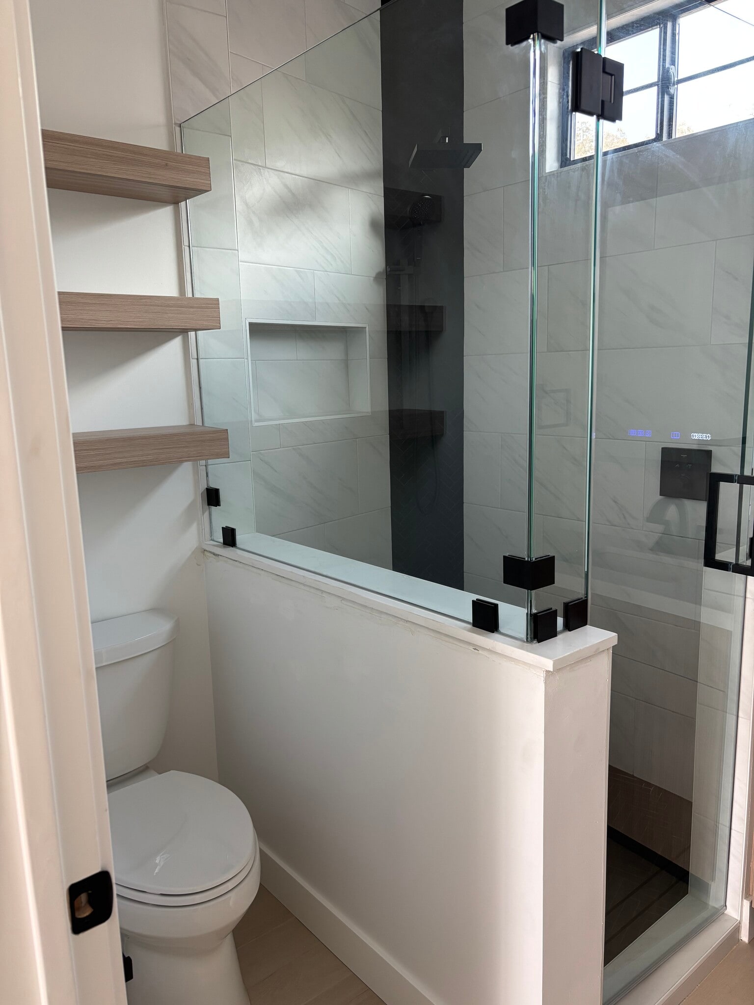 Building Photo - 8235 Casa Blanca Pl