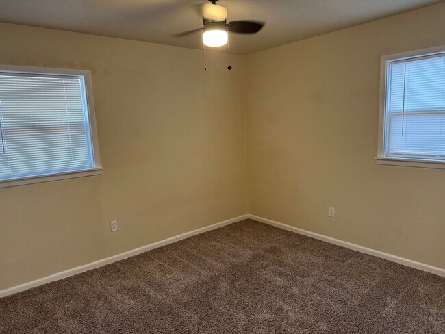 Building Photo - 2821 61st St