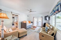 Building Photo - 157 Ocean Dr