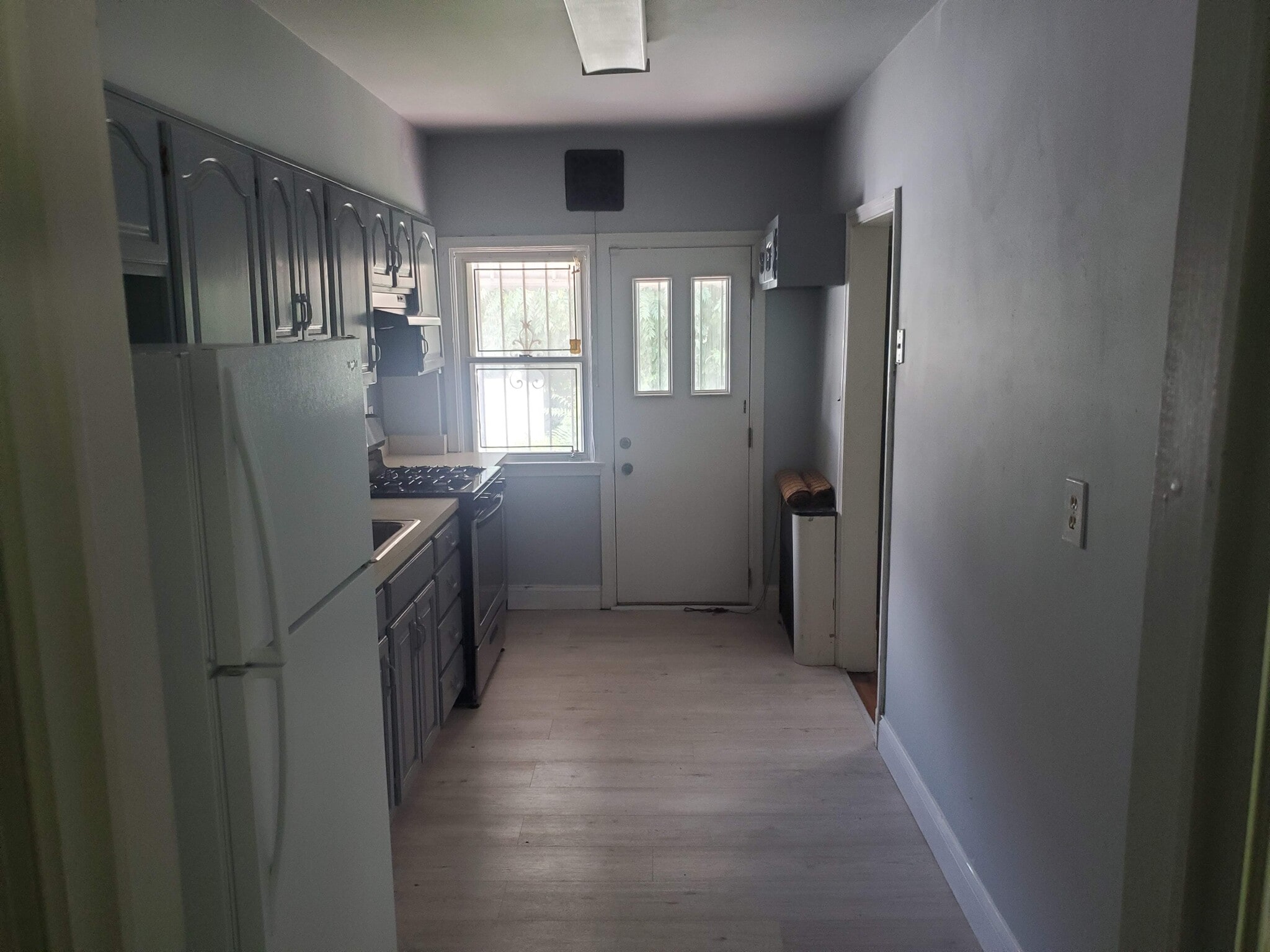 Building Photo - 3117 Leighton Ave