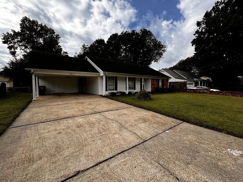 Building Photo - 5427 Shirlington Ave