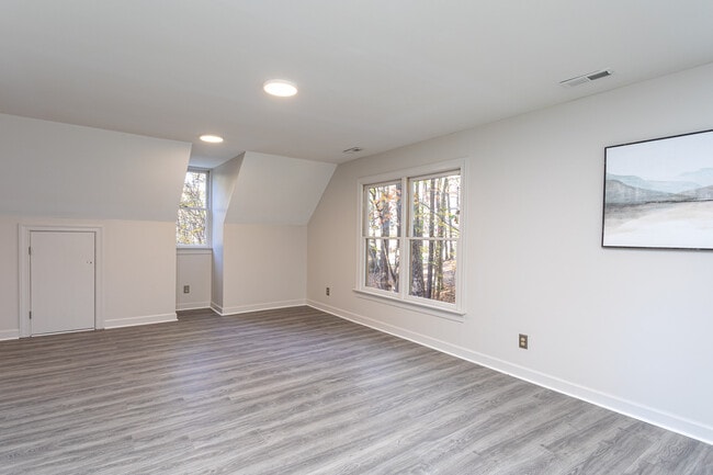 Building Photo - 5008 Wood Valley Dr