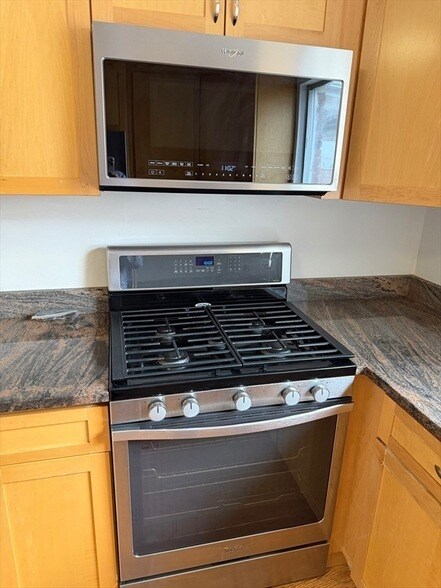 Building Photo - 14 Kippy Dr