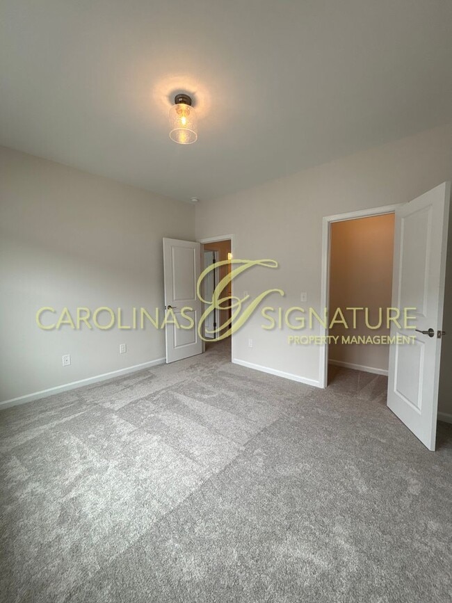 Building Photo - Brand New; Former Model Home; 3BR/2.5BA Townhouse