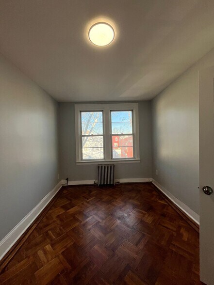 Building Photo - 11 Randolph Ave