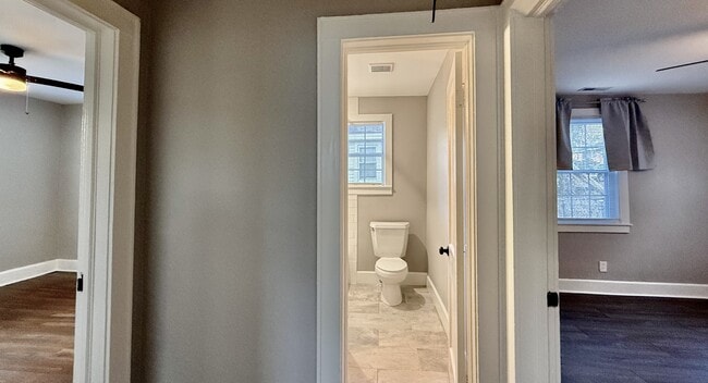 Building Photo - 1802 Guess Rd