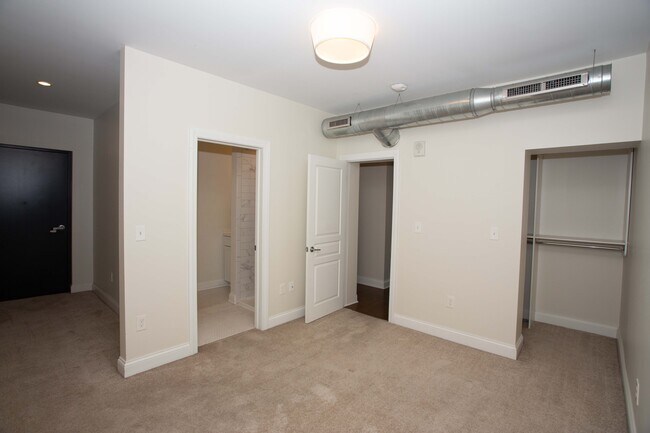 Building Photo - 65 S 5th St