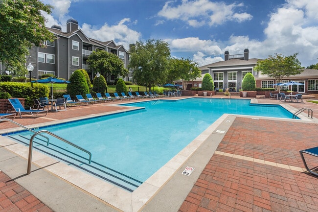 Building Photo - Waterford Creek Apartments