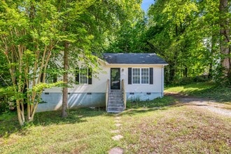 Building Photo - 1811 Cody Ave