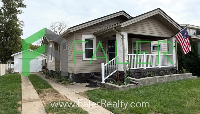 Building Photo - Show-stopping rental available!