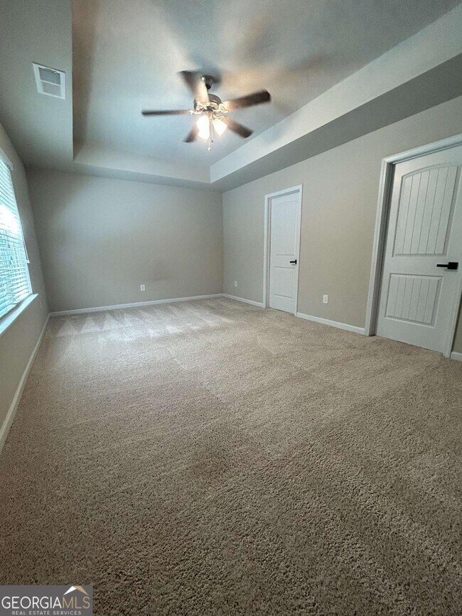 Building Photo - 287 Turtle Creek Dr