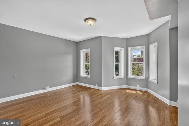 Building Photo - 1932 15th St NW