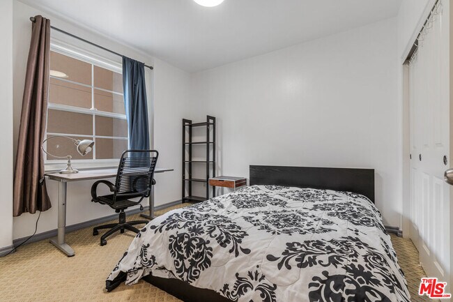 Building Photo - 13031 Villosa Pl