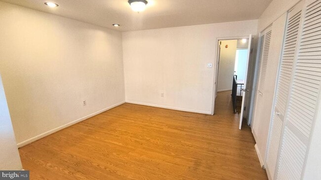 Building Photo - 2702 S 18th St