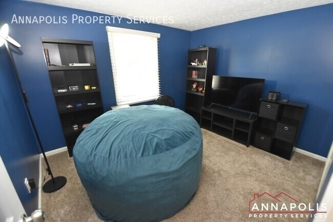Building Photo - 1663 Canonade Ct