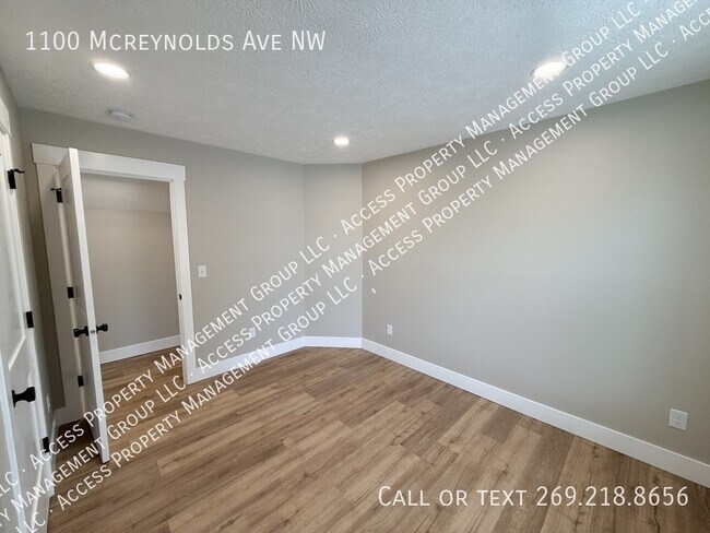 Building Photo - 1100 Mc Reynolds Ave NW